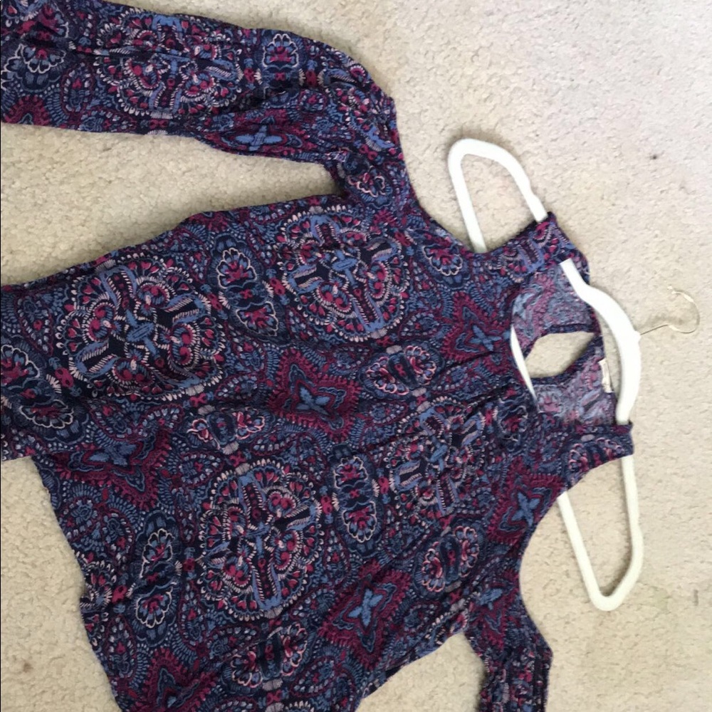 Hollister Summer top